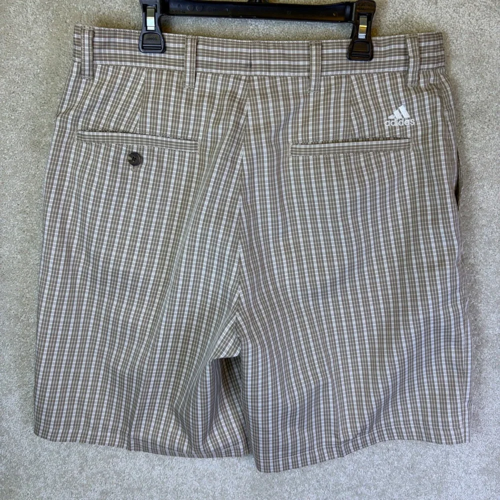 Adidas Golf Shorts Mens 30x8 Tan Plaid Performance Flat Front P16901